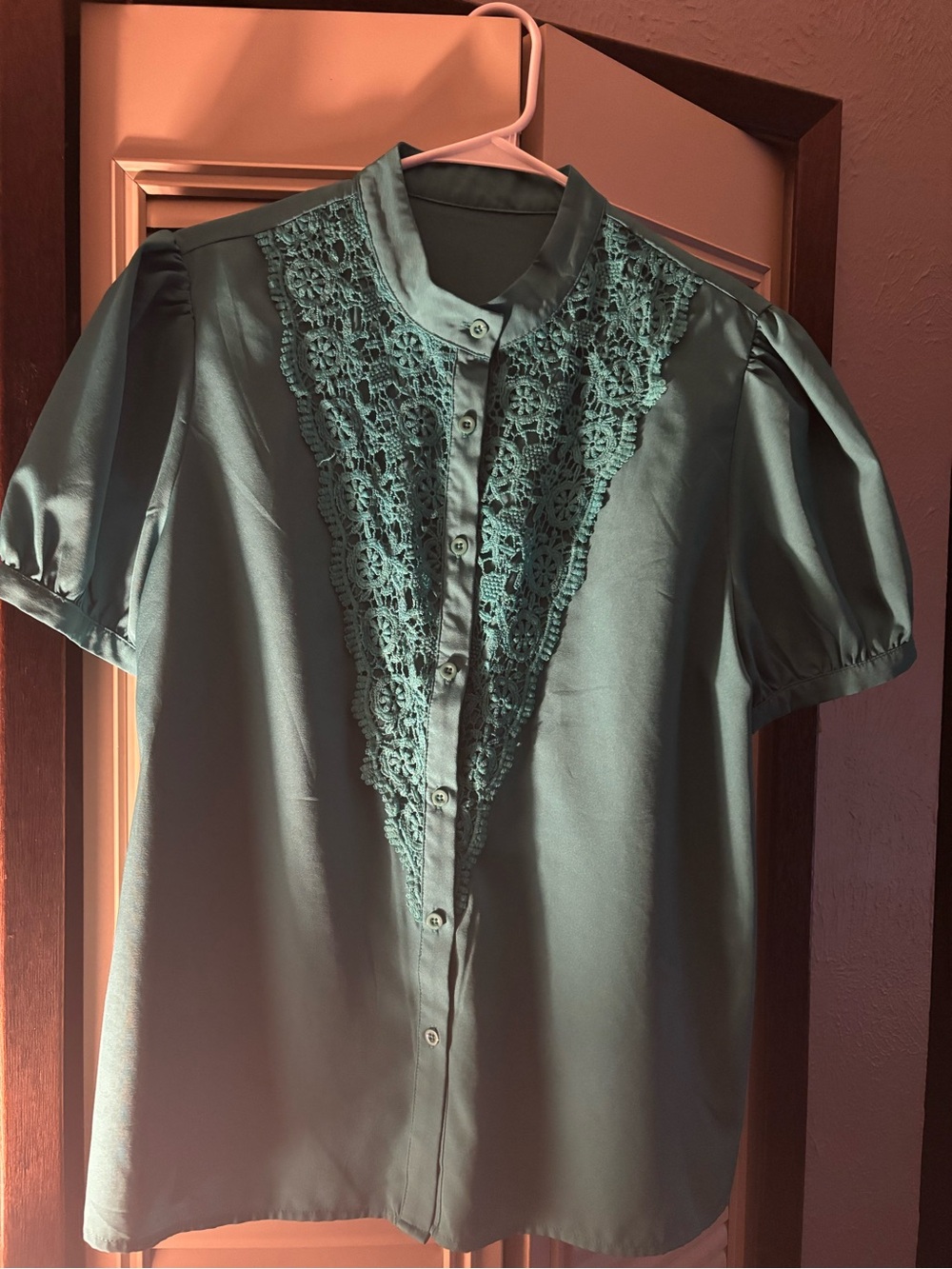 Women's Green Lace-Trim Button Front Blouse